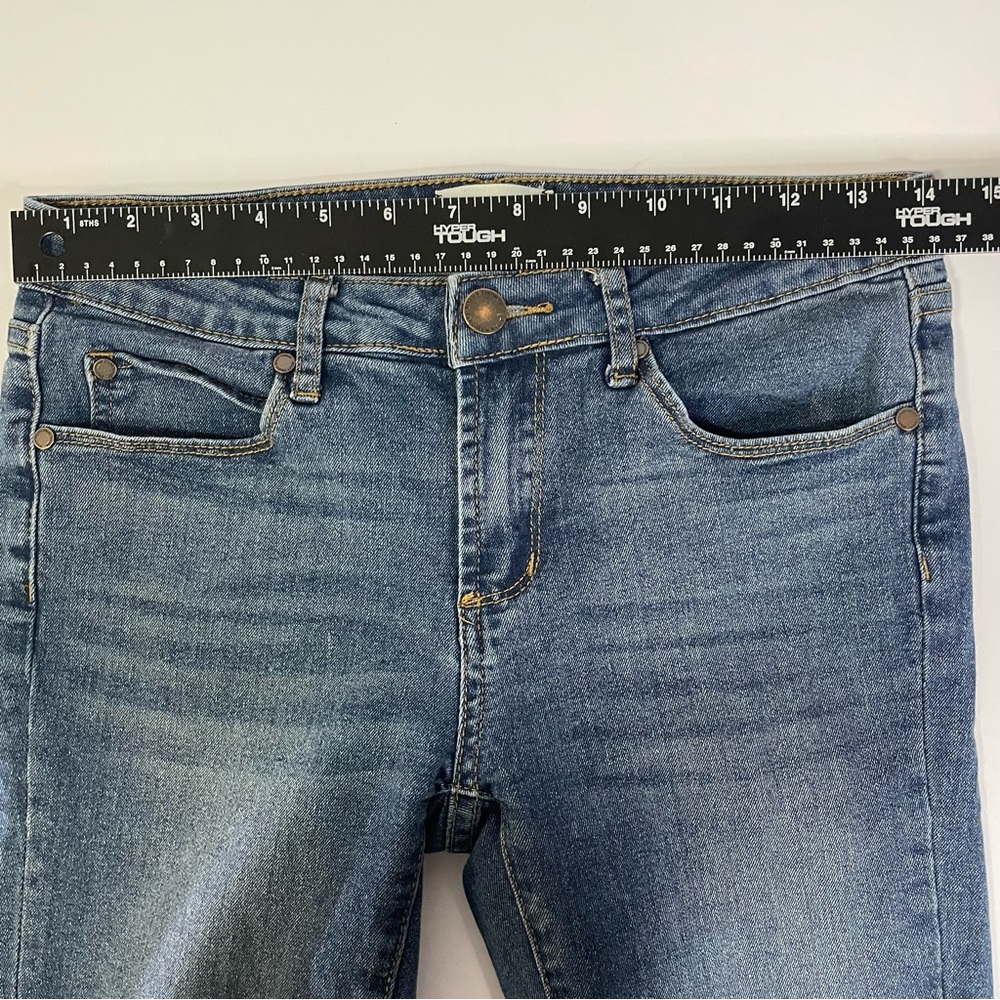 Kendall & Kylie Skinny Jean Women’s 8 Blue Medium Wash Mid Rise Ankle Classic - Picture 8 of 12
